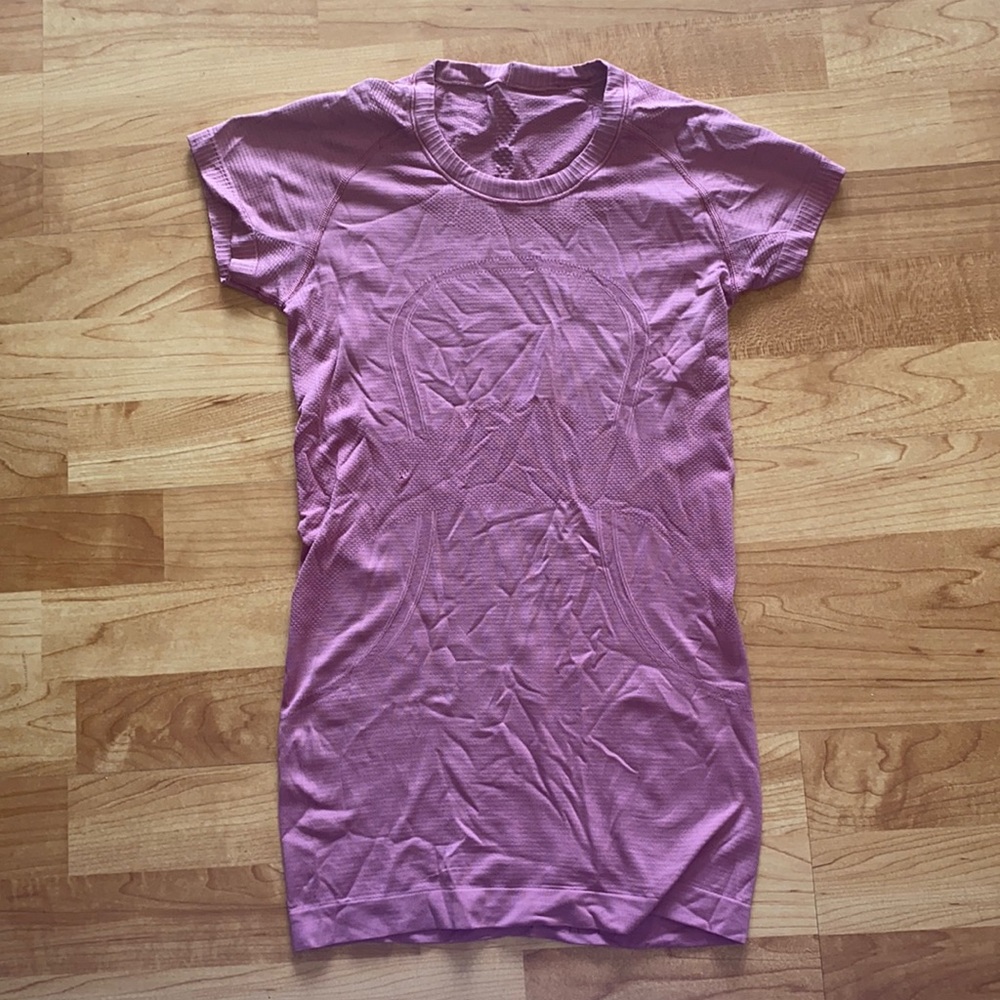 Lululemon Swiftly Tech Short Sleeve Shirt